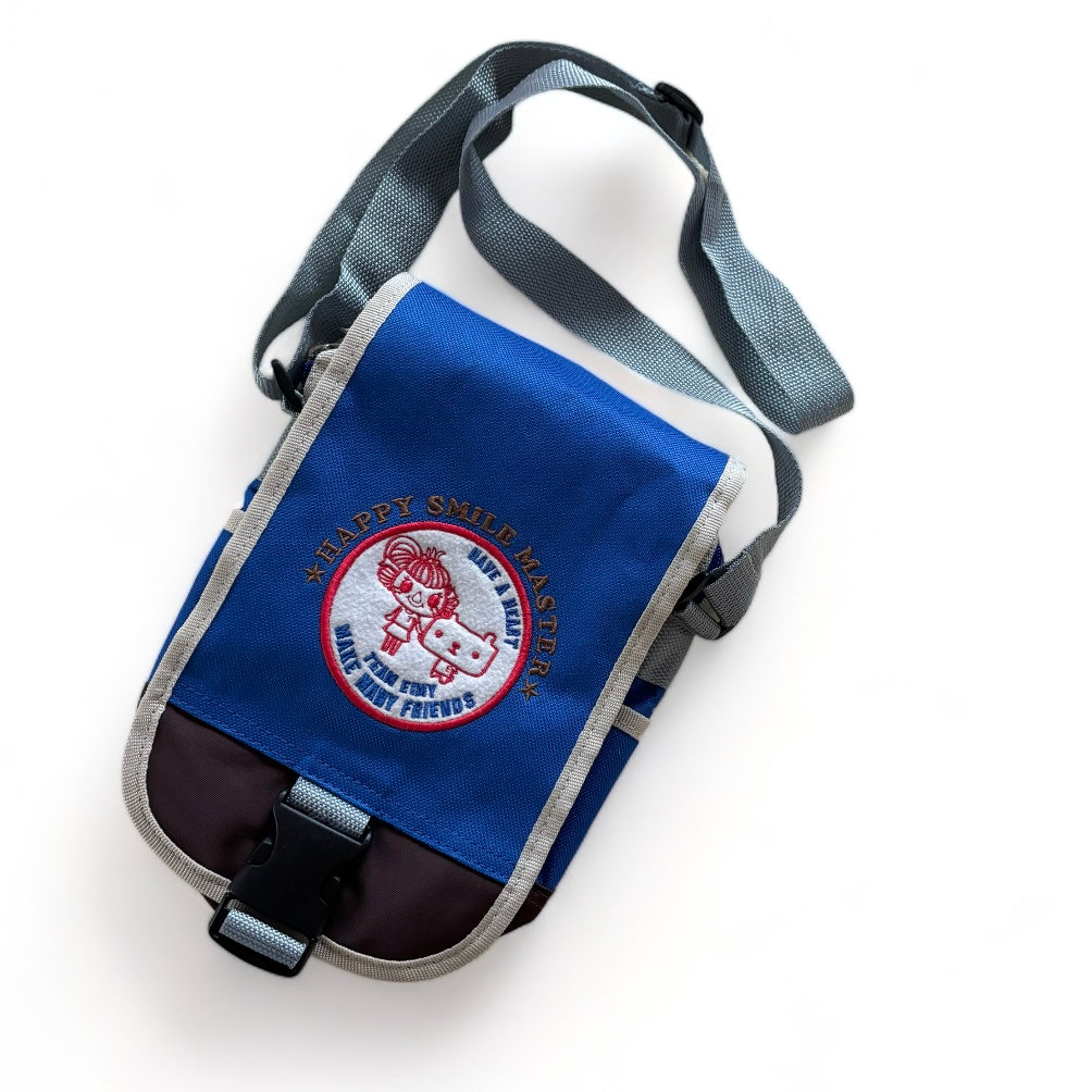 BETTY'S BLUE Shoulder Bag